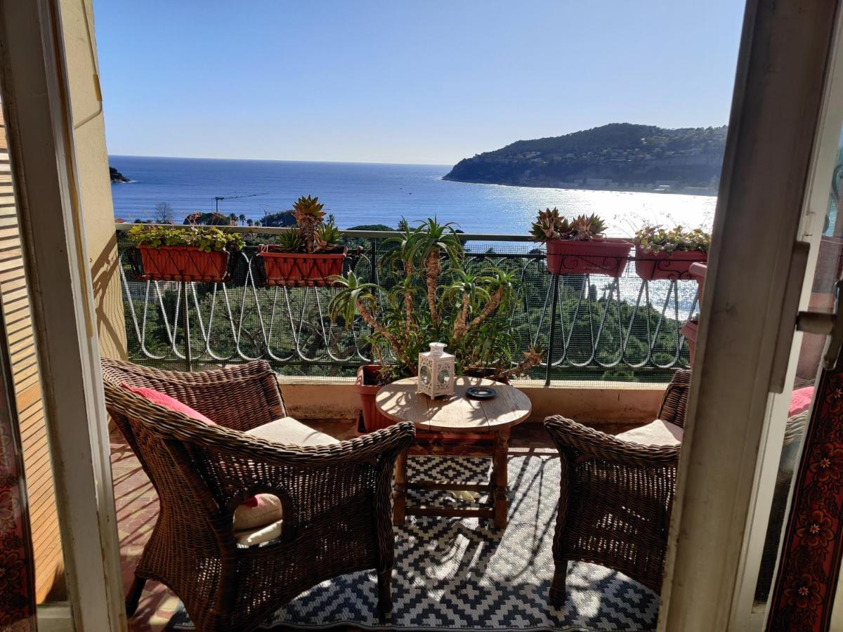 شقة Vintage Flat Overlooking Villefranche Bay المظهر الخارجي الصورة